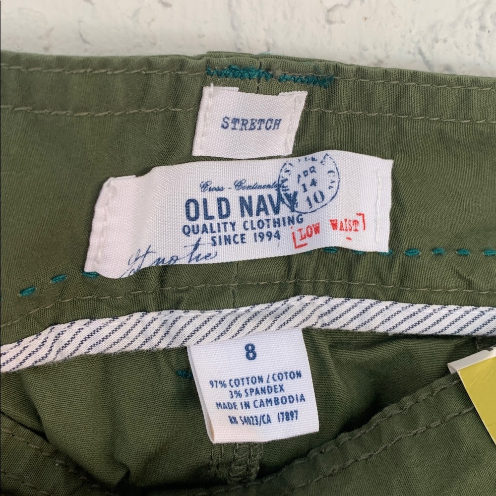 Old Navy Dark Green Cargo low waist straight leg Pants size 8 - Picture 2 of 12
